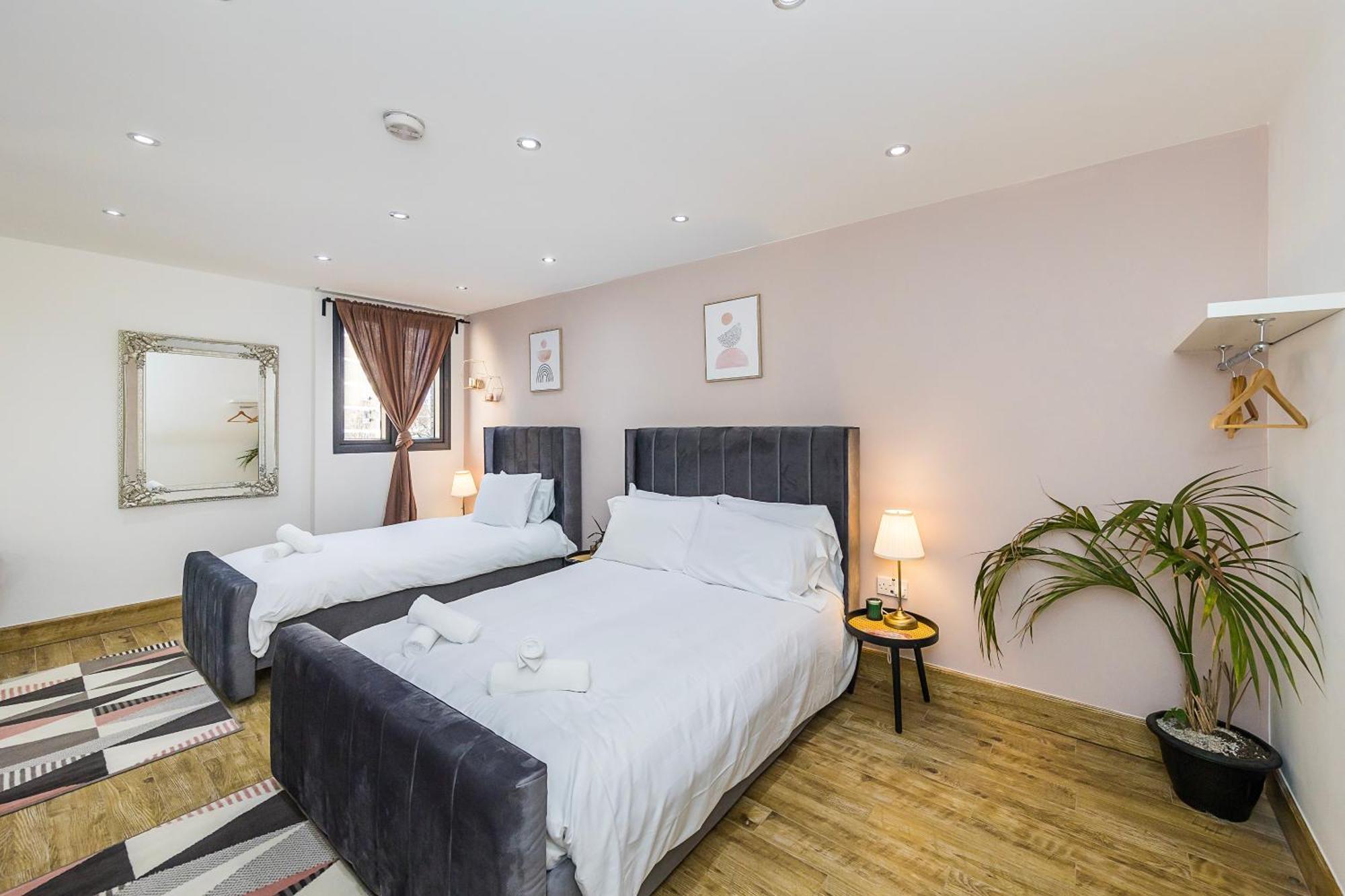 Marylebone Hub Hotel London Exterior photo